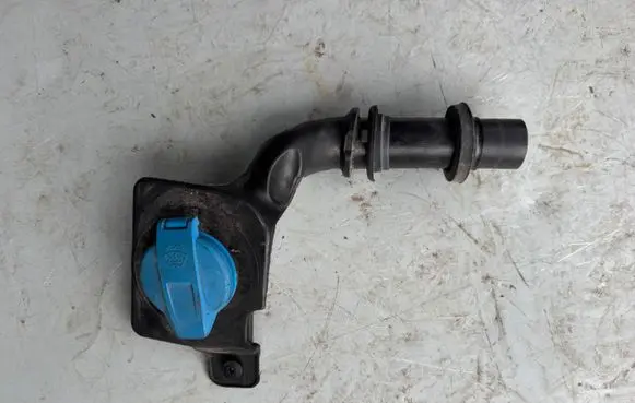 Audi Q8 Window washer liquid tank fill tube 4M0955463