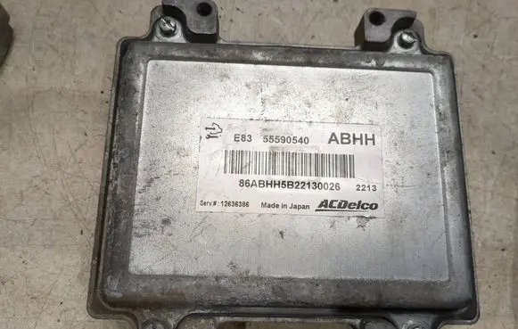 Opel Meriva B Engine control unit/module 12636386 55590540 86ABHH5B22130026
