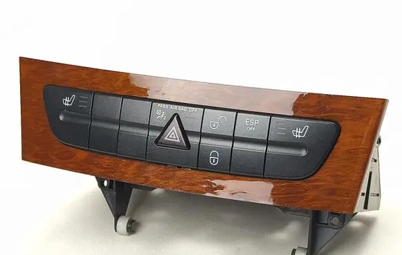 Mercedes-Benz E W211 Climate control unit A2116801714 260707HR1334 2116801714
