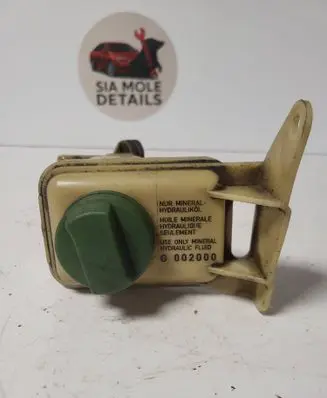 Audi A6 S6 C5 4B Power steering fluid tank/reservoir 8D0422373C