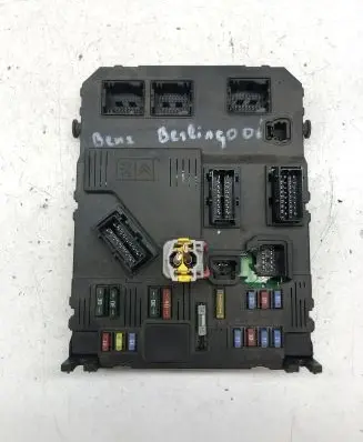 Citroen Berlingo Fuse module 9653667780