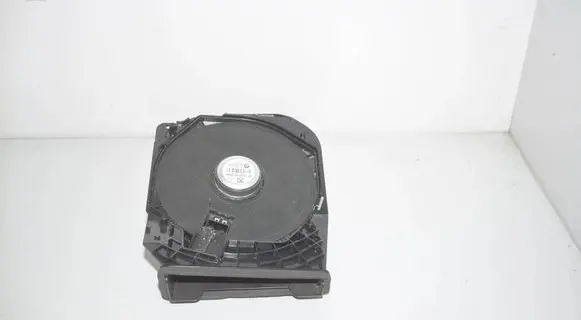 BMW 3 F30 F35 F31 Subwoofer speaker 65139210147 9210147