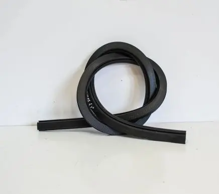 Audi A3 S3 8V Rubber seal front coupe door 8V7831707B