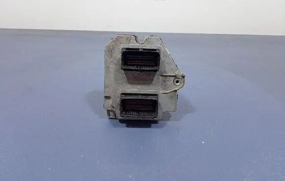 Opel Vectra C Engine control unit/module ECU 55557540