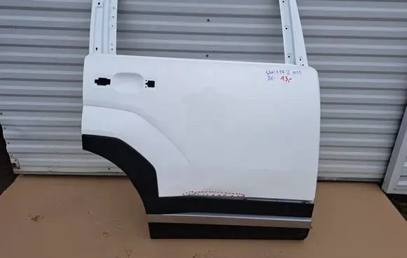 Hyundai Santa Fe V MX5 Rear door 