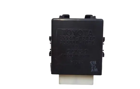 Toyota Auris 150 Window control relay 8594002040 4230001070