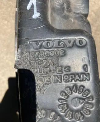 Volvo XC70 Fender foam support/seal 30796902