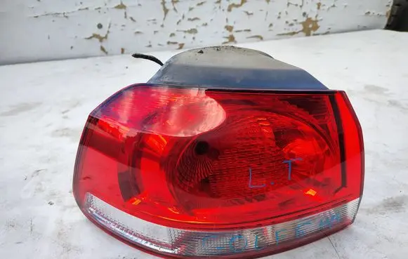 Volkswagen Golf VI Rear/tail lights 5K0945095E
