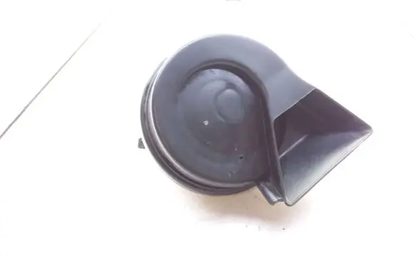 Mercedes-Benz E W210 Horn signal E1000233
