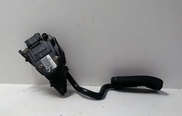Volkswagen Sharan Accelerator throttle pedal 7M4721603B YM219F836GA