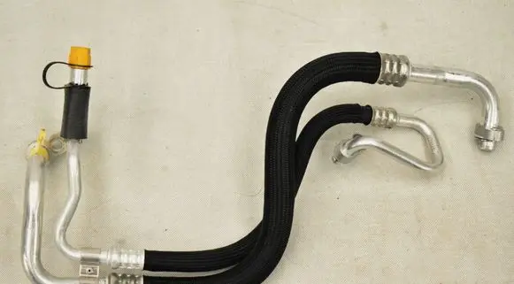 Tesla Model Y Air conditioning (A/C) pipe/hose 1807596-00-A