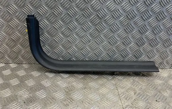 Volvo V50 Front sill trim cover 8641785