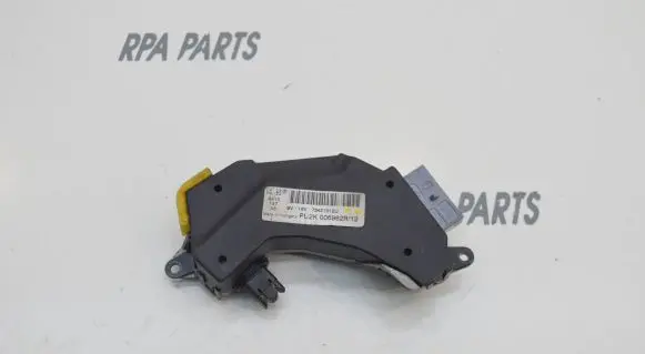 Opel Signum Heater blower fan relay 006962R12 73421312U 12621672