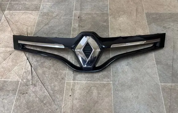 Renault Scenic III - Grand scenic III Front grill 620783747R
