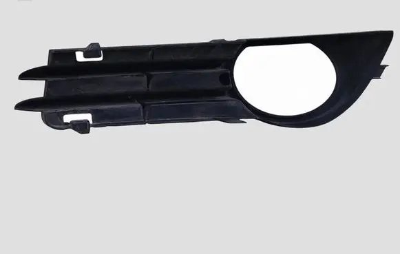 Audi A3 S3 A3 Sportback 8P Front fog light trim/grill 8P4807682B