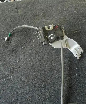 KIA Sportage Rear door lock 814203U010