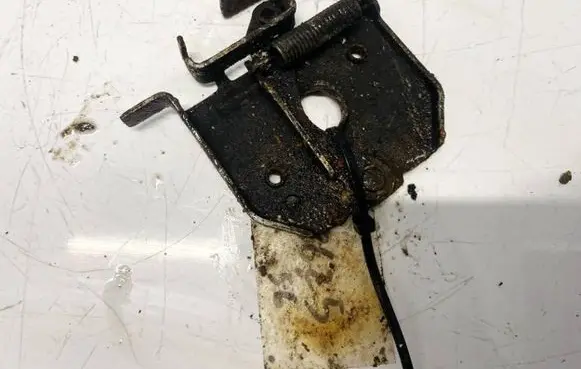Renault Master II Engine bonnet/hood lock/catch