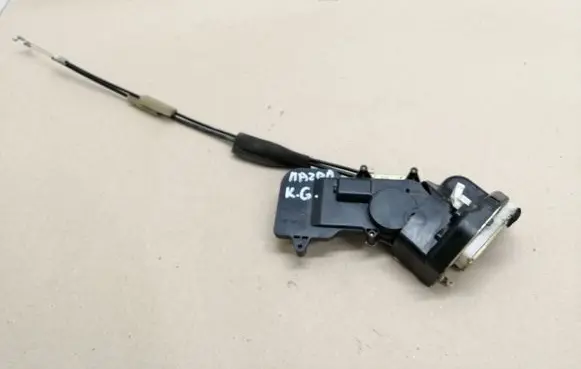 Mazda 6 Rear door lock