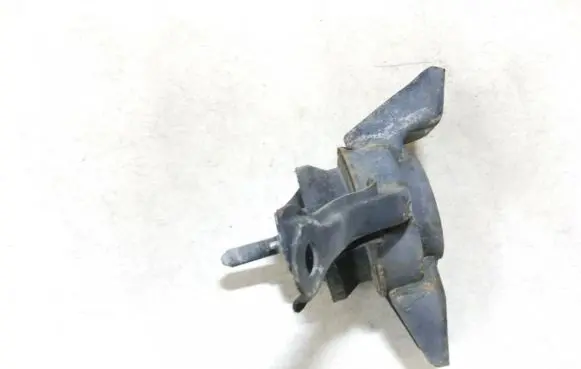 KIA Cerato Engine mount bracket 218122f210 21812-2f210