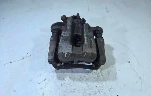 Toyota Prius (XW30) Rear brake caliper TOKICO