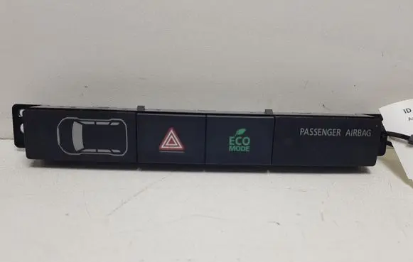 Mitsubishi Outlander Hazard light switch 138002B409