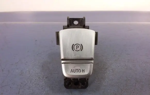BMW 7 G11 G12 Hand parking brake switch 9384255