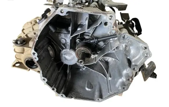 Nissan Qashqai Manual 6 speed gearbox BB60D 5141366 MBBB60DVA