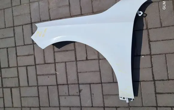 Mercedes-Benz A W176 Fender