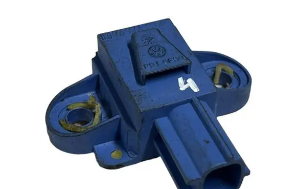 Volkswagen PASSAT B6 Airbag deployment crash/impact sensor 1K0955557A