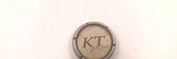 Volkswagen PASSAT B5 Non-original wheel cap 