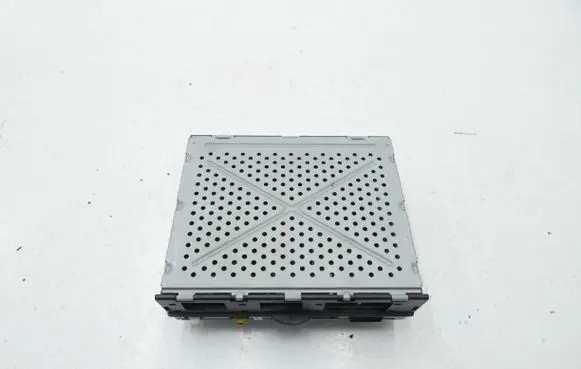 Audi A6 S6 C6 4F Sound amplifier 4F0035541L 4E0910541Q