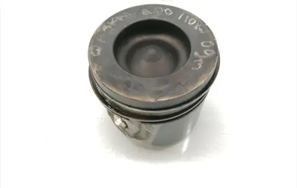 Piston