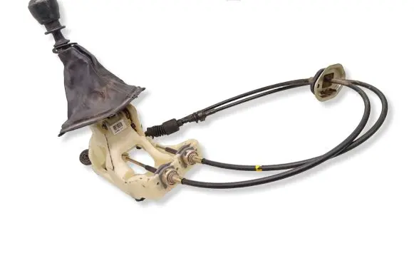 Hyundai Santa Fe Gear shifter/selector 437002B000