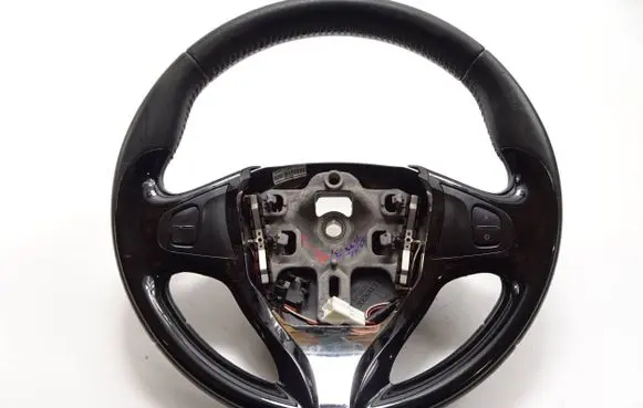 Renault Clio IV Steering wheel 985105453R 622484730A 20141025