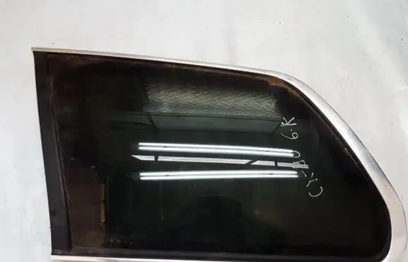 Volvo XC90 Rear side window as3
