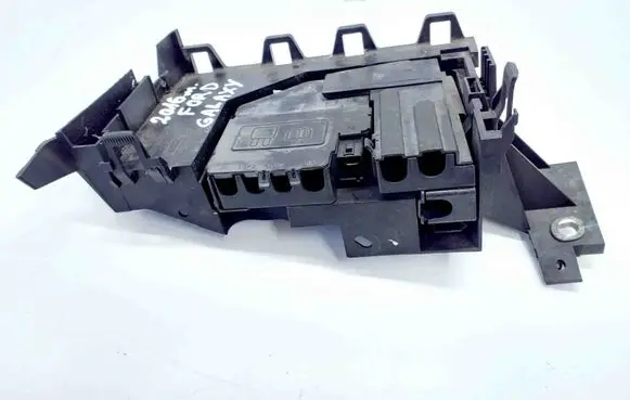 Ford Galaxy Fuse module DG9T14A301AD