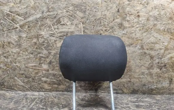 Chevrolet Orlando Front seat headrest 