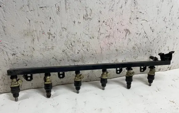 BMW 5 E34 Fuel injectors set 