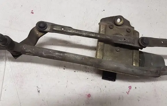 Citroen C5 Front wiper linkage and motor 0390241700 3397020506 9632671180