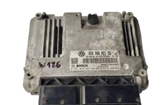 Skoda Octavia Mk2 (1Z) Engine control unit/module 03G906021SS 03G906021AB 0281014587