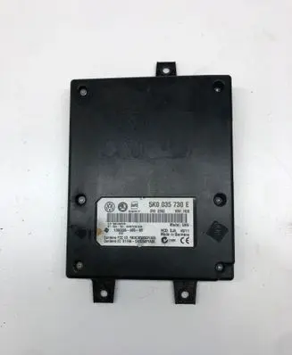 Skoda Octavia Mk2 (1Z) Bluetooth control unit module 5K0035730E