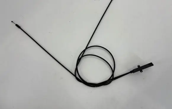 Mercedes-Benz SLK R171 Engine bonnet/hood lock release cable A1718800159