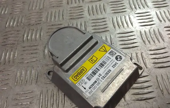 BMW 5 F10 F11 Airbag control unit/module 6850783 0265020292