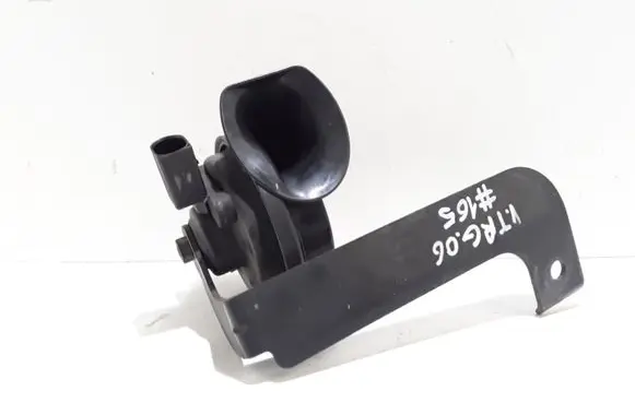 Volkswagen Touareg I Horn signal 7L6951186