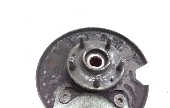 Front wheel hub spindle knuckle