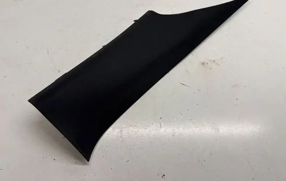 Ford Mustang VI (C) pillar trim FR3B6331011AFW