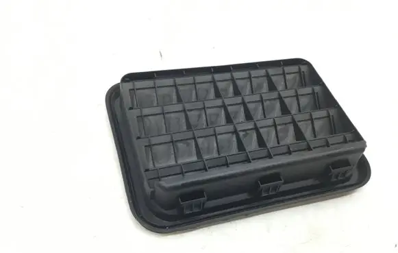 Mercedes-Benz AMG GT R190 C190 Quarter panel pressure vent A2228300142