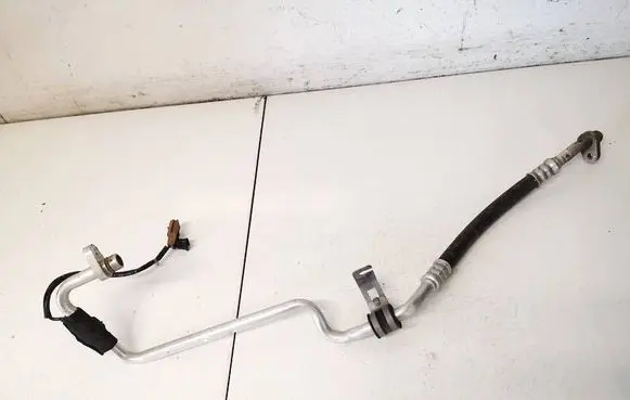 Renault Zoe Air conditioning (A/C) pipe/hose 924406739r