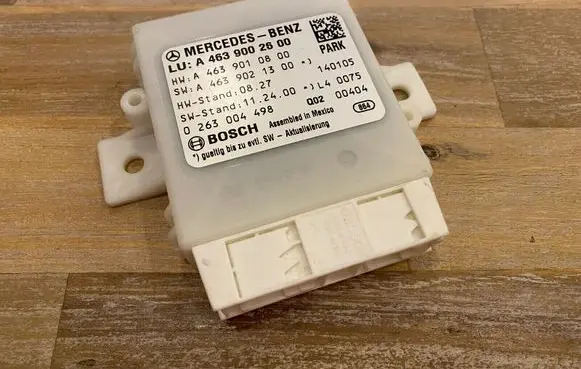 Mercedes-Benz G W461 W463 1st Gen Parking PDC control unit/module A4639002600 0263004498
