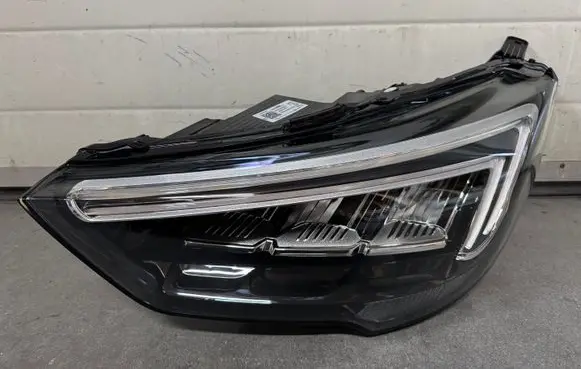 Opel Crossland X Headlight/headlamp YQ00709680 463944839
